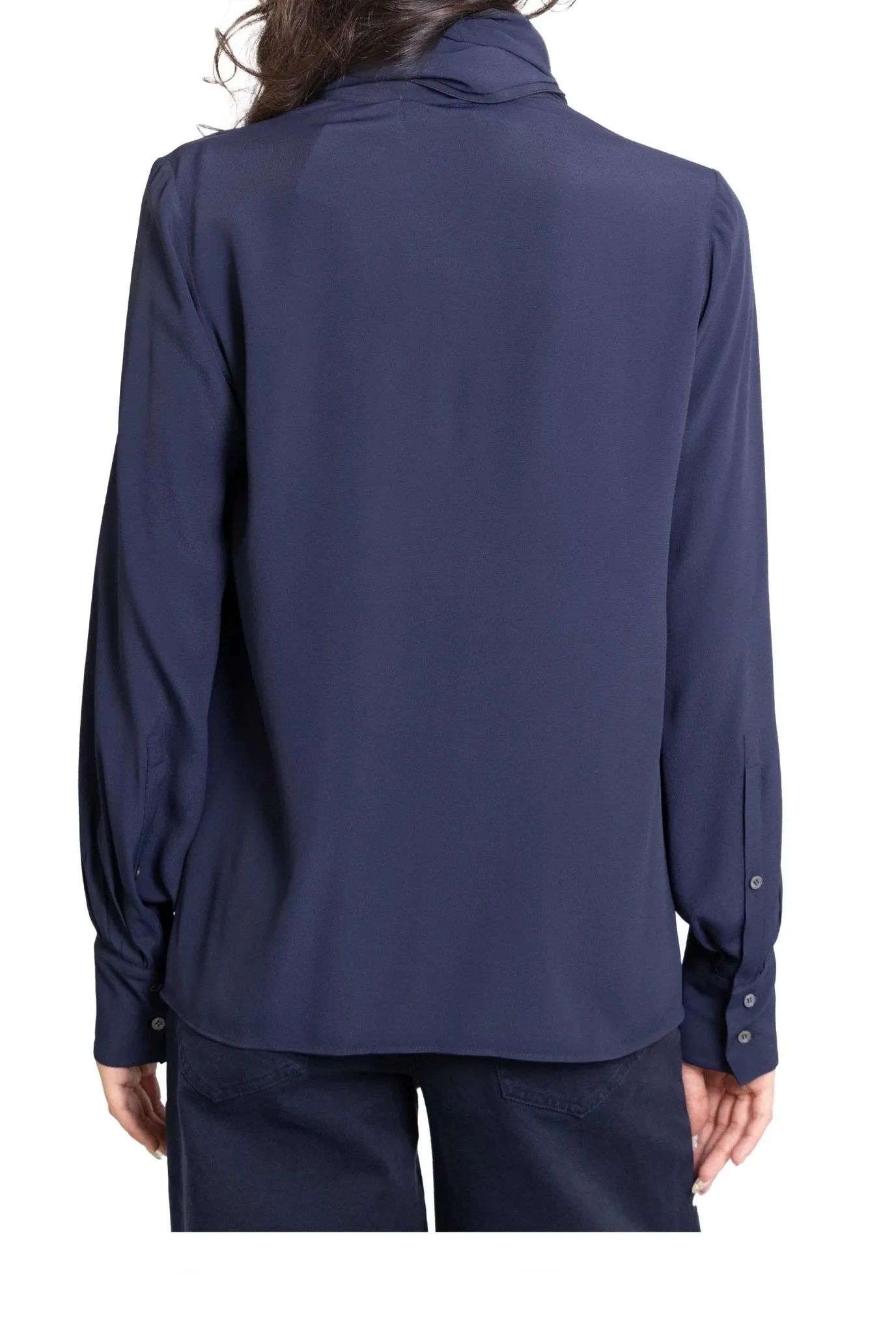 Blusa blu con drappeggio frontale
