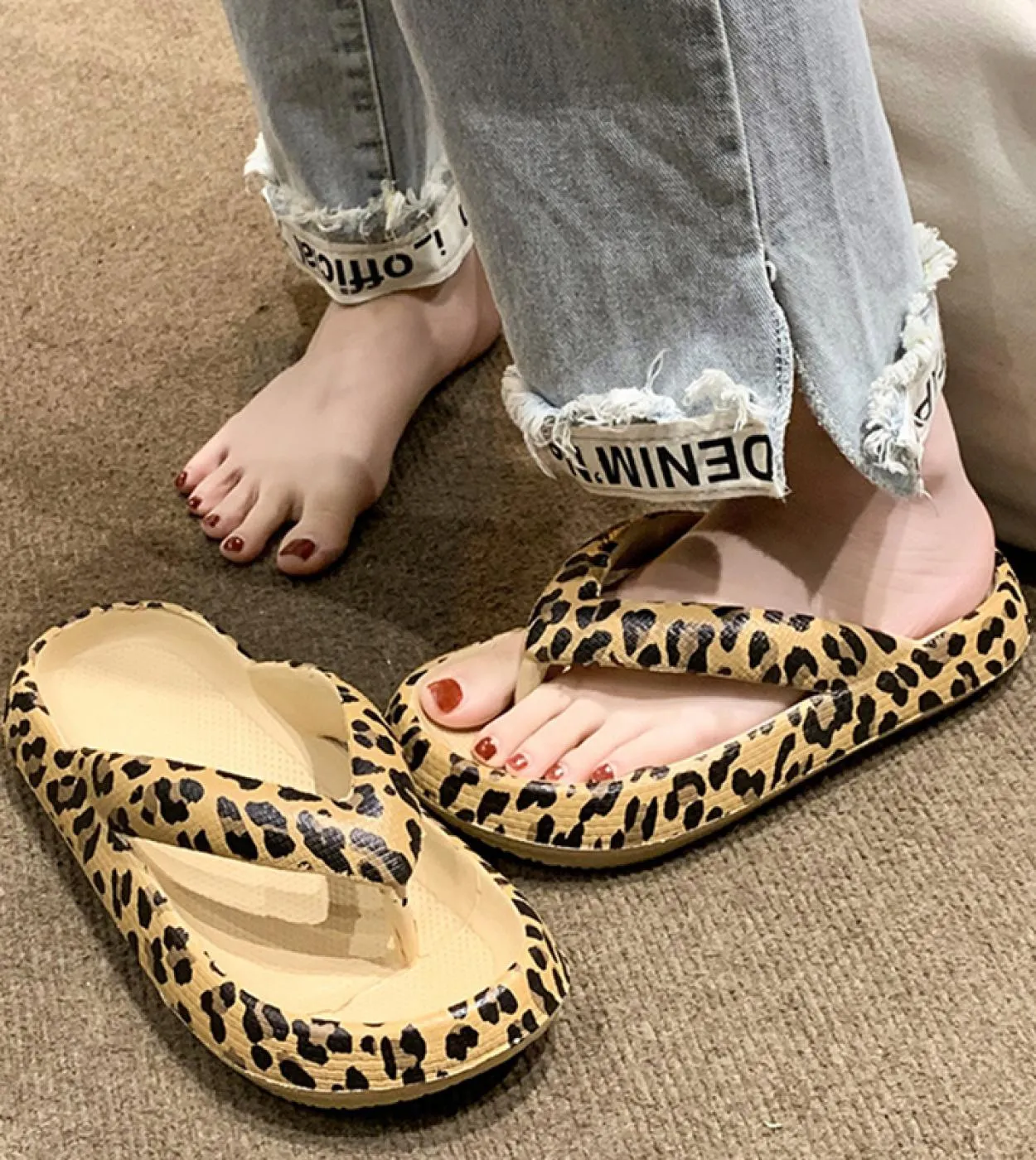 Infradito Eva leopardati alla moda per donna estate 2023 nuove pantofole con plateau e clip da donna scivolo da spiaggia antisci