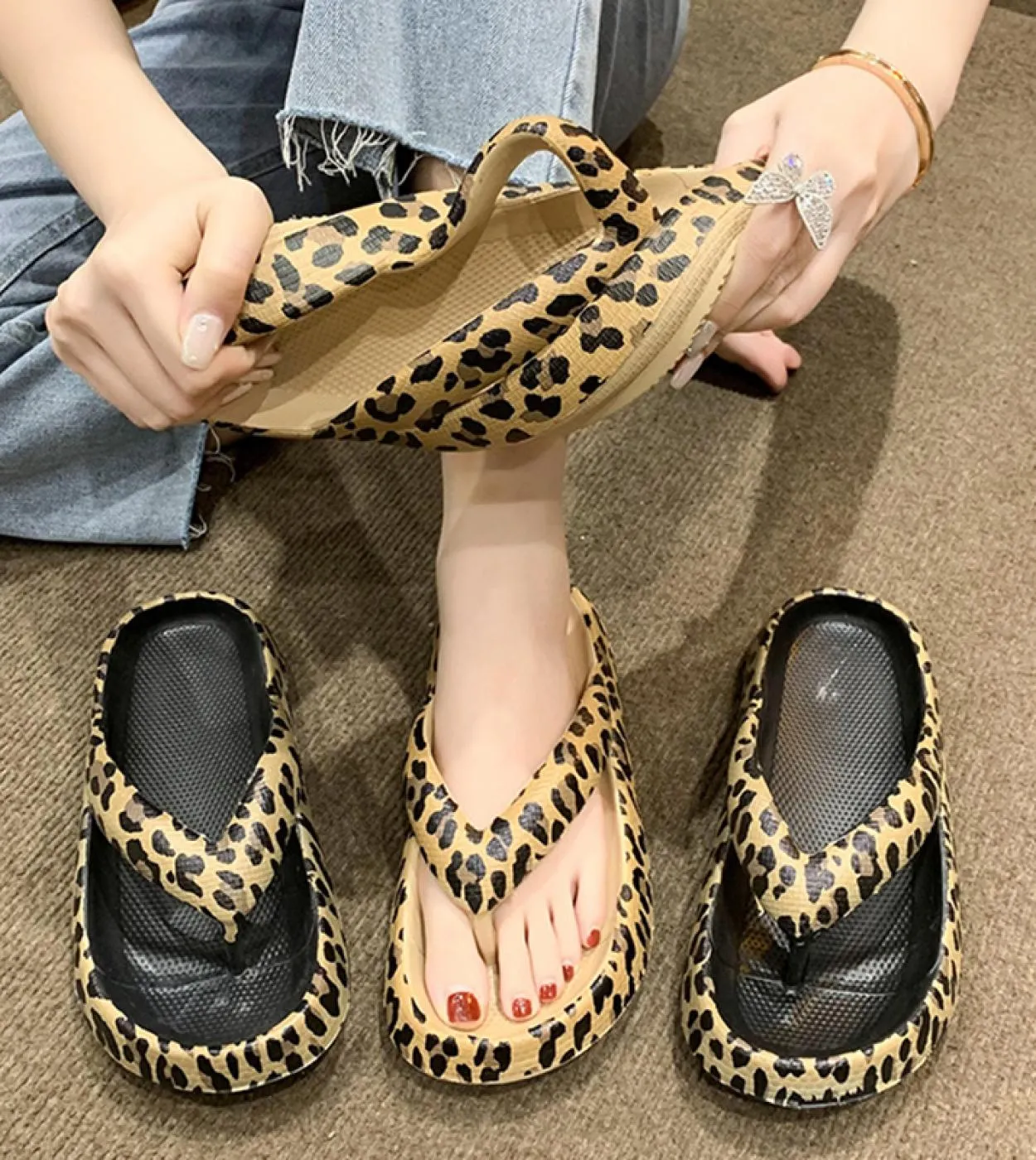 Infradito Eva leopardati alla moda per donna estate 2023 nuove pantofole con plateau e clip da donna scivolo da spiaggia antisci