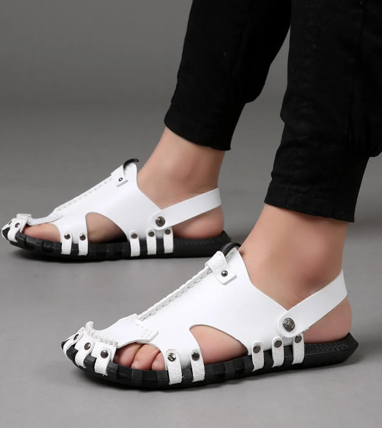 Nuovo bianco Due metodi di indossare sandali e sandali cuciti a mano Scarpe casual estive in vera pelle Sandali alla moda per ad