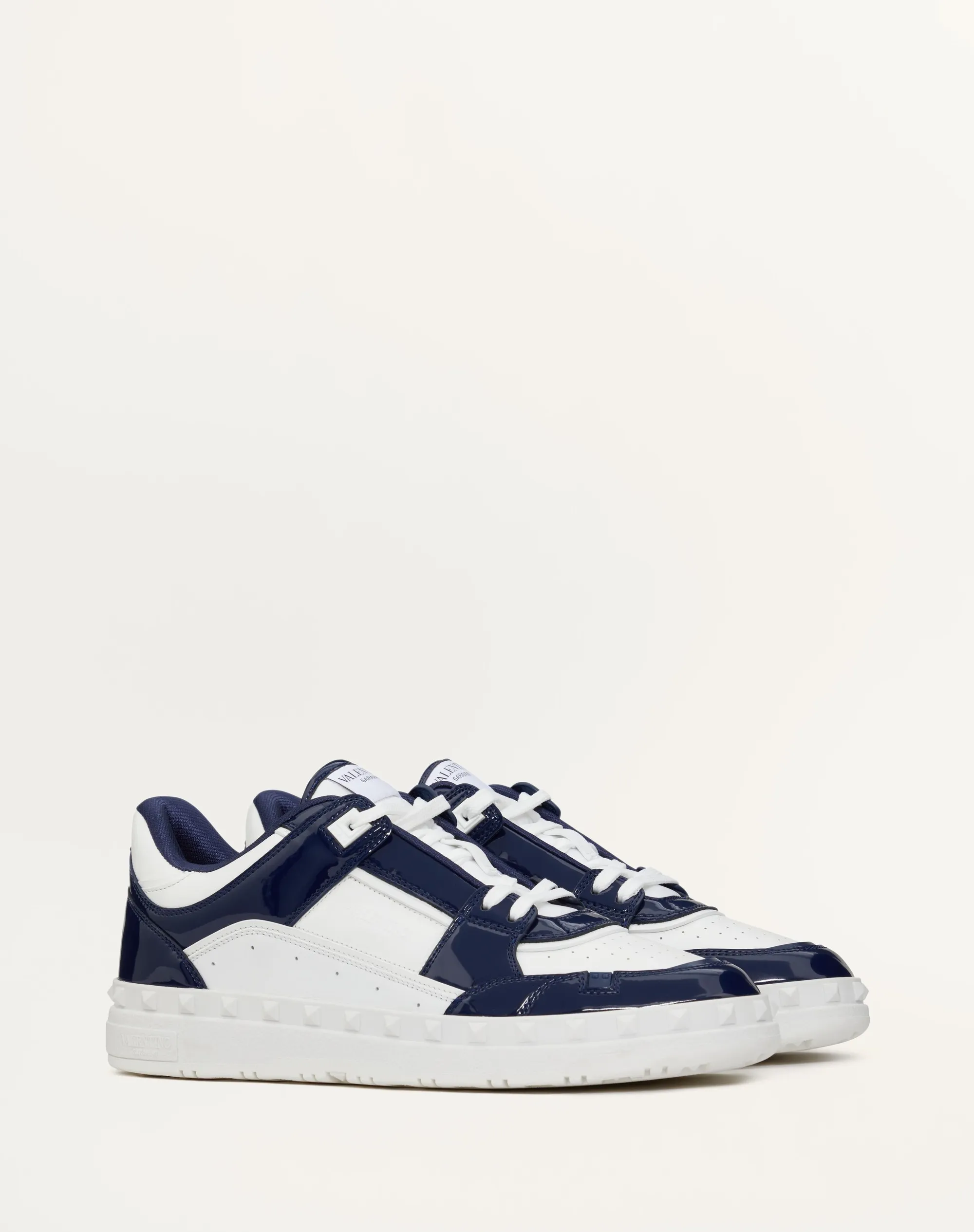 SNEAKER LOW TOP FREEDOTS IN VERNICE